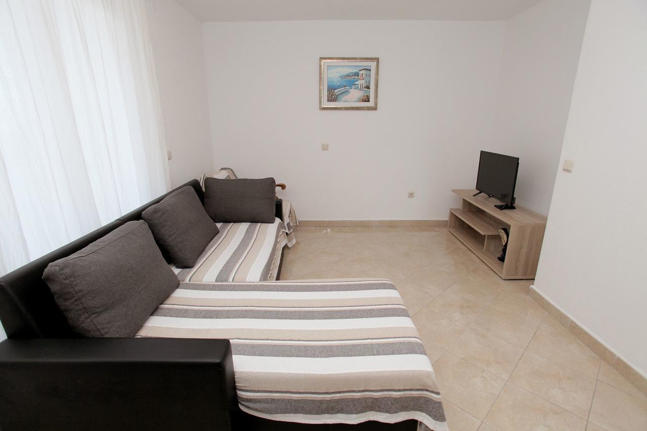 Apartments Iva Trogir Exterior foto